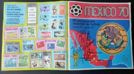 Najstarszy album Panini z podpisami Pelé na sprzedaż