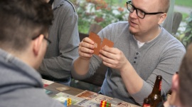 Z wirtualnego świata do realiów dawnej Warszawy