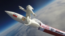 Wrocław to za mało - wrocławski krasnal podbił kosmos i planuje kolejną wyprawę Hobby, - Każdy z ponad 300 wrocławskich krasnali ma inny charakter, ale najnowszy jest zupełnie wyjątkowy. Mimo młodego wieku, mówi o nim cały kraj. Nic dziwnego – dwa razy wyruszył na podbój kosmosu, gdzie złożył życzenia Polsce. Już szykuje się do kolejnej wyprawy