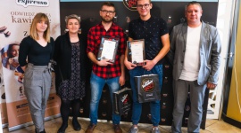 Znamy zwycięzców poznańskich eliminacji konkursu Caffè Vergnano Best Barista Hobby, - 12 września poznaliśmy zwycięzców poznańskich eliminacji do ogólnopolskiego konkursu Caffè Vergnano Best Barista 2019. Najlepszymi baristami okazali się Michał Waśko oraz Filip Trawiński.